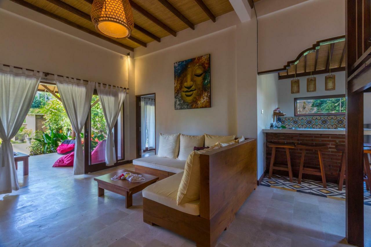 Villa Gayatri Hidden Oasis Αμέντ Εξωτερικό φωτογραφία