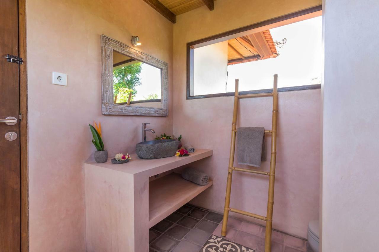 Villa Gayatri Hidden Oasis Αμέντ Εξωτερικό φωτογραφία