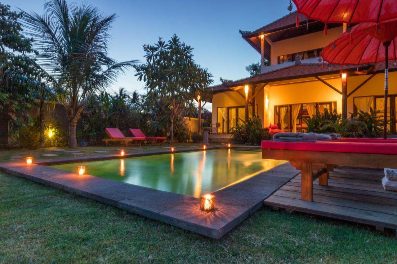 Villa Gayatri Hidden Oasis Αμέντ Εξωτερικό φωτογραφία